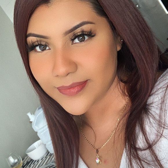 Meet your Posher, Diana - Picture 1 of 1